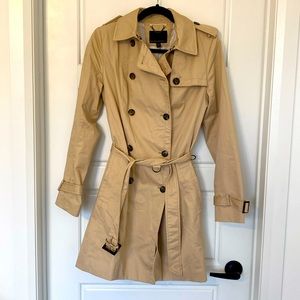 Banana Republic classic trench coat. Small.